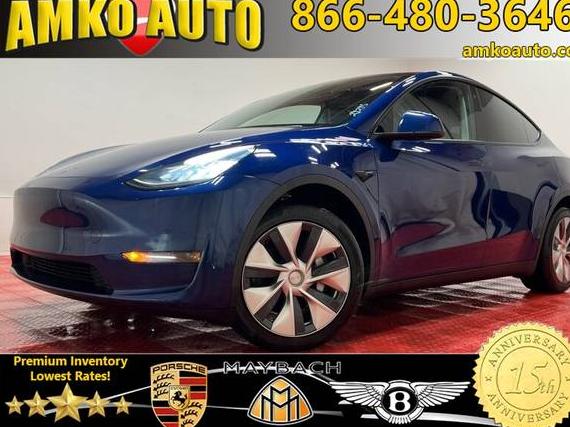 TESLA MODEL Y 2020 5YJYGDEE0LF024928 image